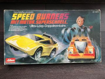 Schuco Speed Burners Ultra Loop Doppelrennbahn | 22-6014 beschikbaar voor biedingen
