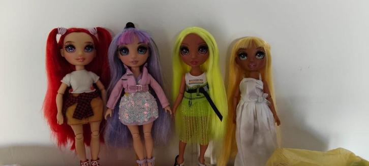 Rainbow high, Kinderen en Baby's, Speelgoed | Poppen, Zo goed als nieuw, Overige typen, Ophalen of Verzenden