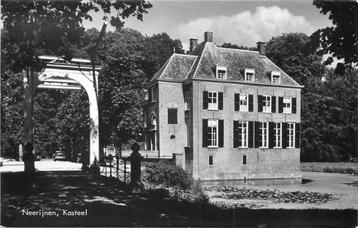 (377-462-001) Neerijnen Kasteel beschikbaar voor biedingen
