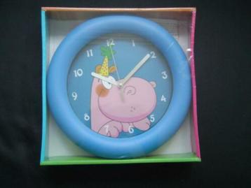 Leuke klok voor op een kinderkamer Nieuw  beschikbaar voor biedingen