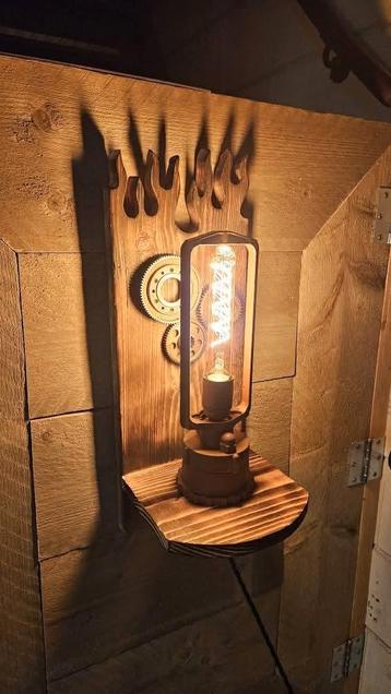 Unieke Steampunk/Industriele lamp. beschikbaar voor biedingen