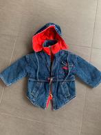Spijkerjasje meisje met rode voering maat 92, Ophalen of Verzenden, Zo goed als nieuw, Meisje, Jas