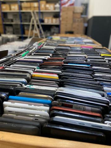 Wholesale Lot – 9,000+ Used Smartphones – Samsung / Oppo / H beschikbaar voor biedingen