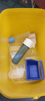 Vogelkooi eet en drinkbakjes, Dieren en Toebehoren, Vogels | Toebehoren, Ophalen, Gebruikt, Kooi-accessoires