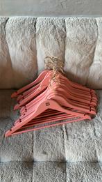15 houten kledinghangers, Ophalen of Verzenden, Zo goed als nieuw, Hout, Kinderen en Volwassenen