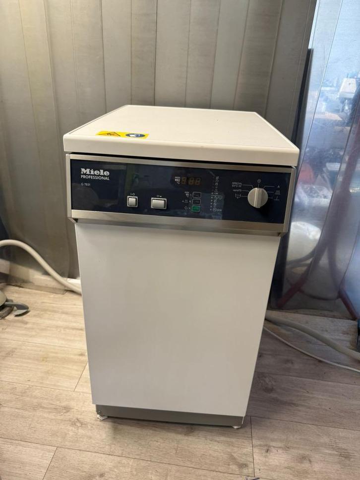 Mr Dental l MIELE  l Miele G7831 PROFESSIONAL l Tandarts, Diversen, Verpleegmiddelen, Zo goed als nieuw, Ophalen of Verzenden