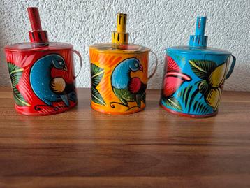 3 handbeschilderde olielampjes beschikbaar voor biedingen