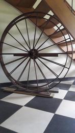 2x design object industrieel wielen op voetstuk, Antiek en Kunst, Ophalen