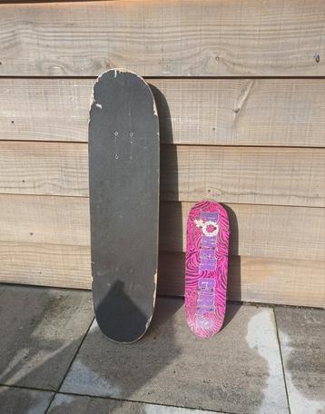 Grote en mini skateboard beschikbaar voor biedingen
