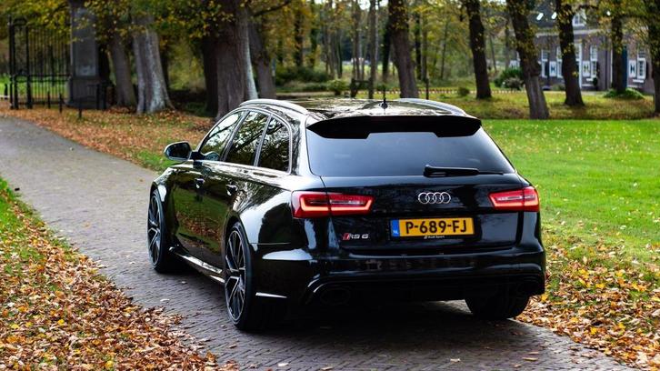 Audi RS6 Avant 4.0 TFSI Quattro – 560 PK, Auto's, Audi, Bedrijf, RS6, 4x4, ABS, Achteruitrijcamera, Adaptieve lichten, Adaptive Cruise Control