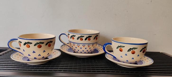 W'art 3x keramieken kop en schotel, handpainted, Antiek en Kunst, Antiek | Servies los, Ophalen of Verzenden