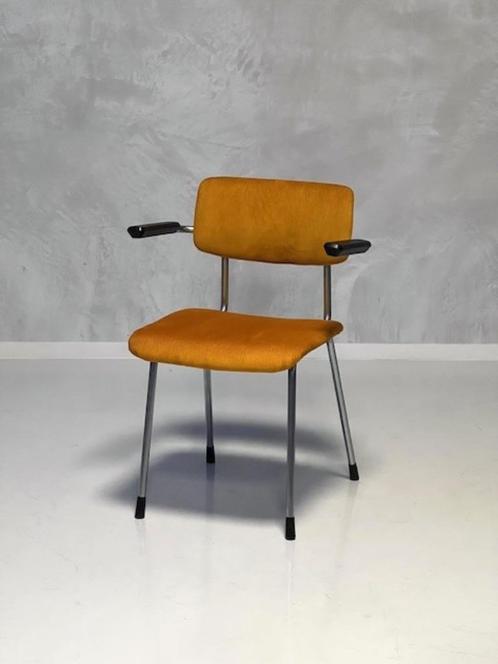 Gispen 1235 eettafelstoelen 11x vintage stoelen prijs p/stuk, Huis en Inrichting, Stoelen, Gebruikt, Vijf, Zes of meer stoelen