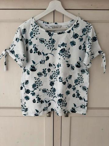 Dames shirt wit met bloemmotief Clockhouse maat L beschikbaar voor biedingen