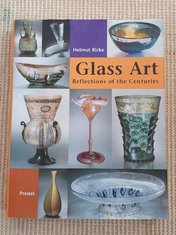 Boek 'Glass Art' door Helmut Ricke beschikbaar voor biedingen