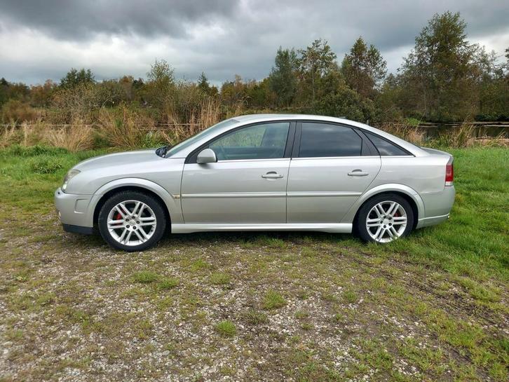 Opel Vectra 1.8 16V GTS 2007 Grijs Niewe APK!!!, Auto's, Opel, Particulier, Vectra, Benzine, C, Hatchback, Handgeschakeld, Origineel Nederlands