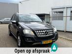 Mercedes-Benz M-klasse ML300 CDI BlueEFFICIENCY (bj 2010) LE, Auto's, Automaat, Gebruikt, Zwart, Navigatiesysteem
