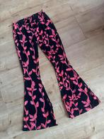 Flared broek van Stieglitz met roze rode print maat 40, Kleding | Dames, Maat 38/40 (M), Stieglitz, Ophalen of Verzenden, Zo goed als nieuw