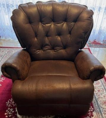 Fauteuil Relaxfauteuil in kunstleder bruin prijs is per stuk beschikbaar voor biedingen