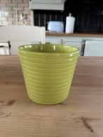 Bloempot groen 12cm h x 13cm b, Tuin en Terras, Bloempotten, Rond, Binnen, Ophalen of Verzenden, Zo goed als nieuw