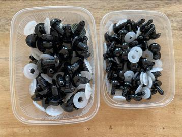 Veiligheidsoogjes 15 mm zwart/met gekleurde rand per 10 paar beschikbaar voor biedingen