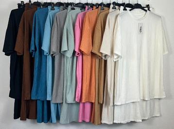 Nieuwe comfy pakken 40/42/44/46/48 beschikbaar voor biedingen