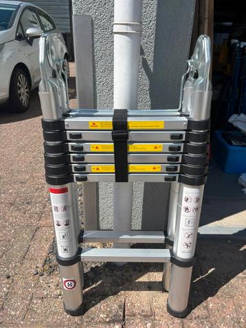 Telescopische ladder 4,4 meter beschikbaar voor biedingen