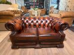 Engelse chesterfield 2 zits bank Chest nut rood bruin, Antiek en Kunst, Ophalen of Verzenden