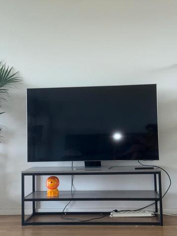 TV-meubel - Zo goed als nieuw! beschikbaar voor biedingen