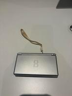 Nintendo DS Lite - Zilver, Spelcomputers en Games, Spelcomputers | Nintendo DS, Ophalen of Verzenden, Gebruikt, Zilver, DS Lite