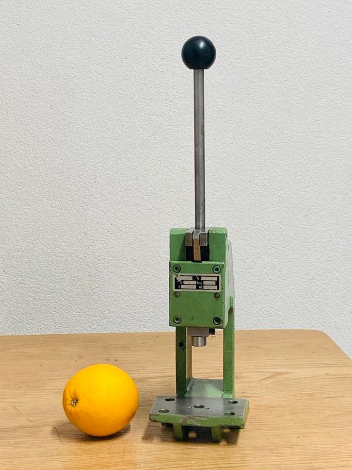 Kleine handpers juwelier of horlogemaker, Doe-het-zelf en Verbouw, Gereedschap | Machine-onderdelen en Toebehoren, Gebruikt, Ophalen of Verzenden