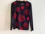 Zwart t shirt met rode fluffy rondjes, maat L, Maat 38/40 (M), Zwart, Ophalen of Verzenden, Zo goed als nieuw