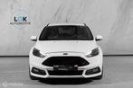 Ford Focus 2.0 EcoBoost ST-3|LEDER|CRUISE|STOEL&STUUR VERWAR, Auto's, Ford, Gebruikt, Zwart, 4 cilinders, Wit