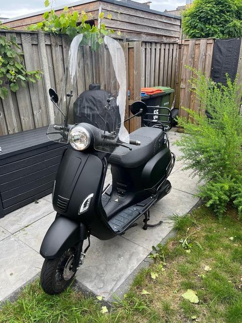 La Souris E-Sourini Mat Zwart Lithium Accu, Fietsen en Brommers, Snorfietsen en Snorscooters, Zo goed als nieuw, Overige merken