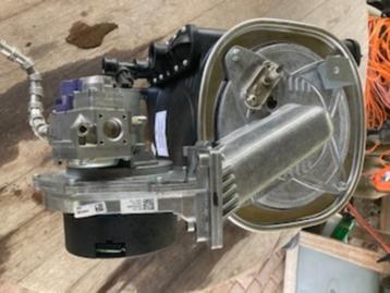 diverse onderdelen vaillant hr solide plus VHR 30-34/3-5 R3 beschikbaar voor biedingen