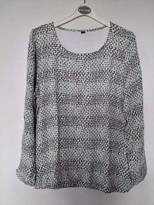 Zo goed als nieuw blouse / shirt in Maat L, Kleding | Dames, Blouses en Tunieken, Zo goed als nieuw, Maat 42/44 (L), Groen, Ophalen of Verzenden