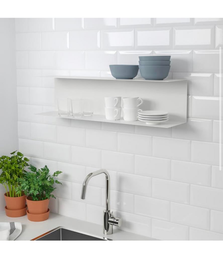 Wandplank boekenplank metaal wit, 2 stuks ikea botkyrka, Huis en Inrichting, Woonaccessoires | Wandplanken en Boekenplanken, Zo goed als nieuw