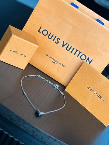 LV ketting origineel  beschikbaar voor biedingen