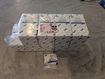 Ford oliefilter 1 421 704 Focus RS en ST (9 stuks voorraad) beschikbaar voor biedingen