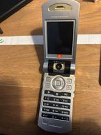 Sony Ericsson Inklapmodel - Klassieke Mobiele Telefoon, Gebruikt, Inklapmodel, Ophalen of Verzenden, Minder dan 3 megapixel