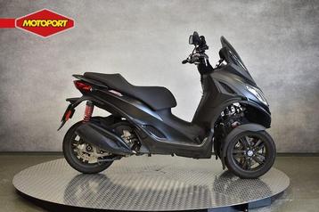 Piaggio MP 3 300 HPE LT SPORT (bj 2023) beschikbaar voor biedingen