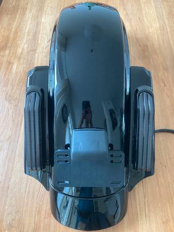 Spatbord voor Streetglide, Roadglide, Roadking of Electra beschikbaar voor biedingen