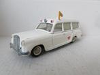 Tekno Denmark Mercedes-Benz 220 S Ambulance, Ophalen of Verzenden, Gebruikt, Auto, Overige merken