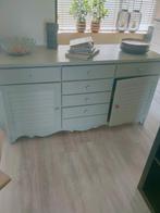 Groene kast een opknapper, Huis en Inrichting, Ophalen of Verzenden, Gebruikt, 25 tot 50 cm