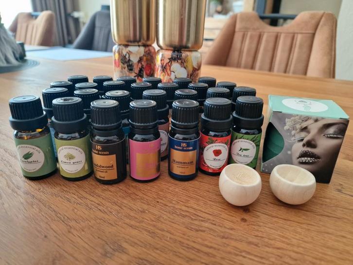 NIEUW 27X Geurende Oliën voor diffuser/verwarmer, Huis en Inrichting, Overige Huis en Inrichting, Nieuw, Ophalen