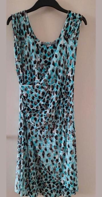 Mouwloze turquiose zomerse jurk met V-hals maat 38/40
