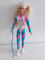 Barbie "Super Gymnast" jaren 90, Verzamelen, Poppen, Ophalen of Verzenden, Gebruikt, Pop