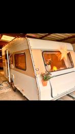 Caravan te koop. Retro/ 3a 4 pers. BOVAG gekeurd in 2025, Caravans en Kamperen, Caravans, Standaardzit, Omvormbare zithoek, Bedrijf