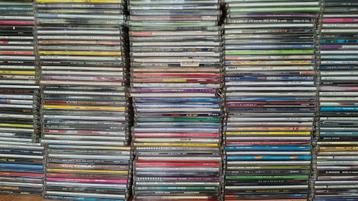Zeer grote eurodance cd single collectie beschikbaar voor biedingen