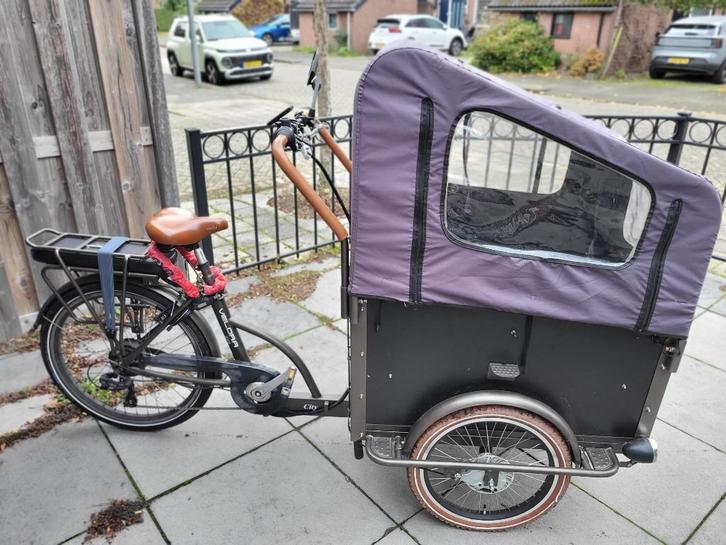 Electrische bakfiets van Velora, Fietsen en Brommers, Fietsen | Bakfietsen, Gebruikt, Overige merken, 4 kinderen of meer, Elektrisch