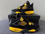 Air Jordan 4 Retro Thunder mt 44,5 EU / 10,5 US, Zwart, Air Jordan, Nieuw, Ophalen of Verzenden